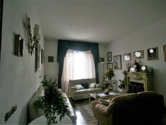 Casa in vendita a Torrita, Toscana