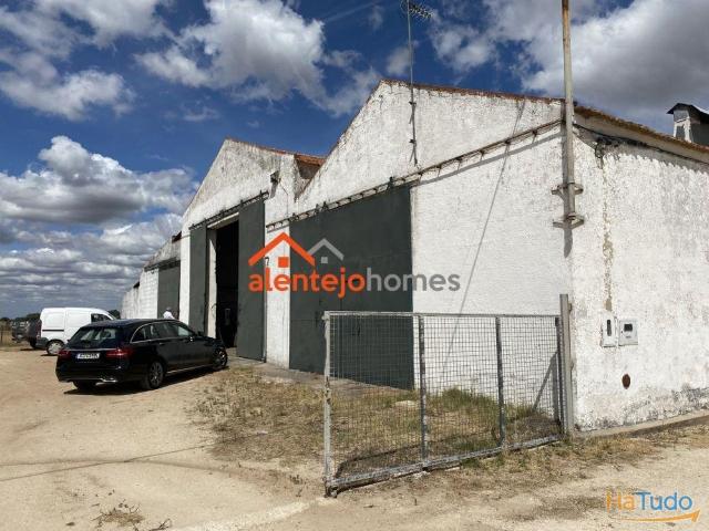 Armazém venda em Arraiolos, Évora