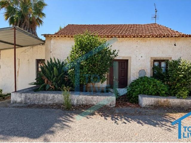 Casa venda em Areias e Pias, Ferreira do Zêzere