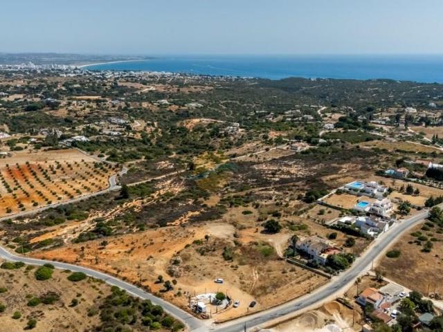Vivenda venda em Lagoa, Faro