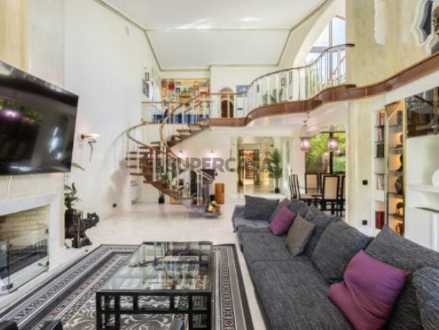 Casa venda em Albufeira e Olhos de Água, Albufeira