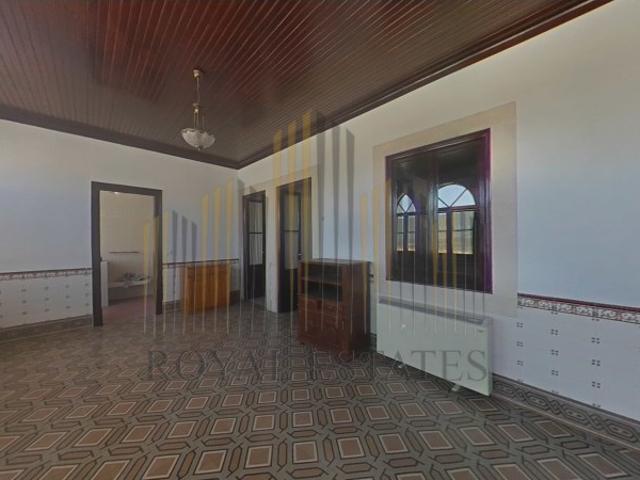 Prédio venda em Serra d'El-Rei, Peniche