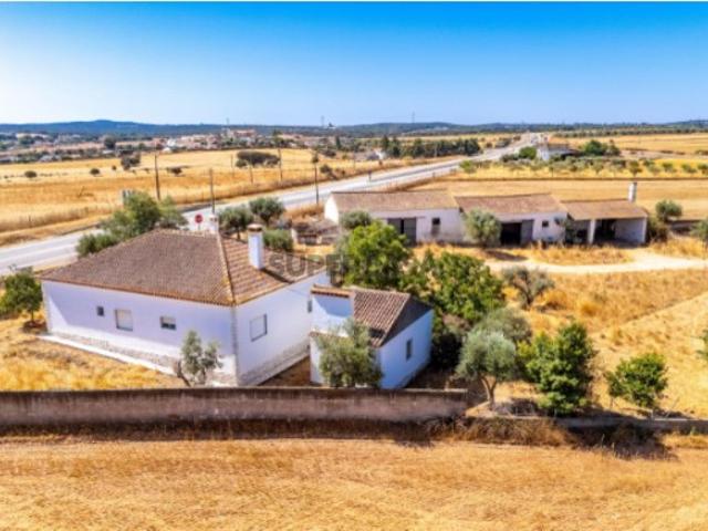 Prédio venda em Estremoz, Évora