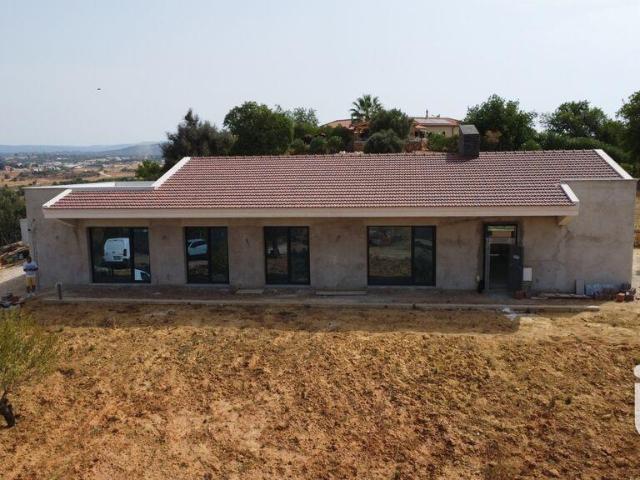 Vivenda venda em Algoz, Faro