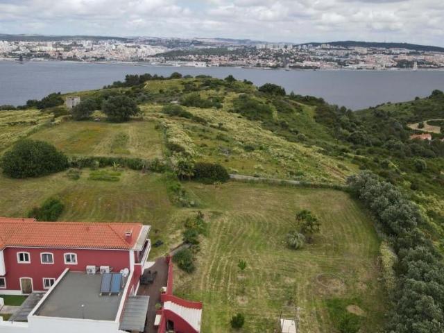 Vivenda venda em Caparica, Serrado