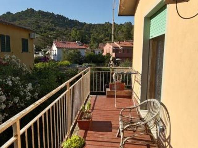 Villa Indipendente in vendita a Rio, Toscana