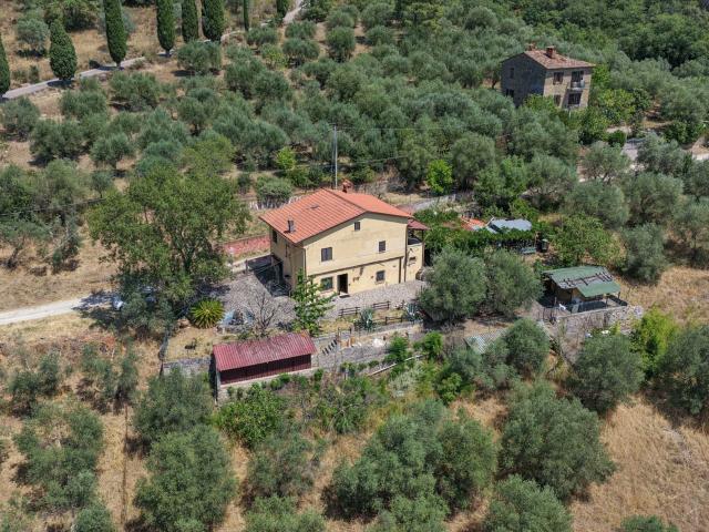 Casa in vendita a Tuoro sul Trasimeno, Perugia
