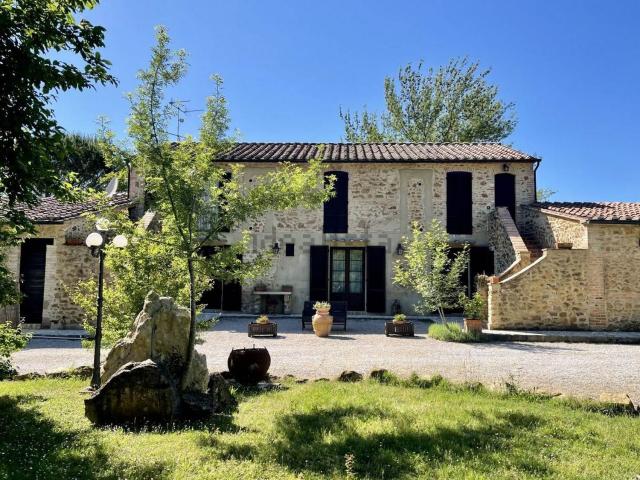 Rustico in vendita a Massa Marittima, Toscana