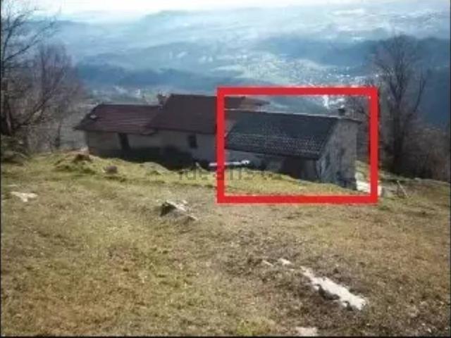 Rustico in vendita a Almenno San Bartolomeo, Lombardia