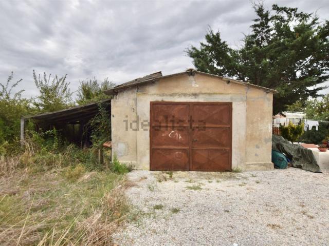 Rustico in vendita a Venturina Terme, Campiglia Marittima
