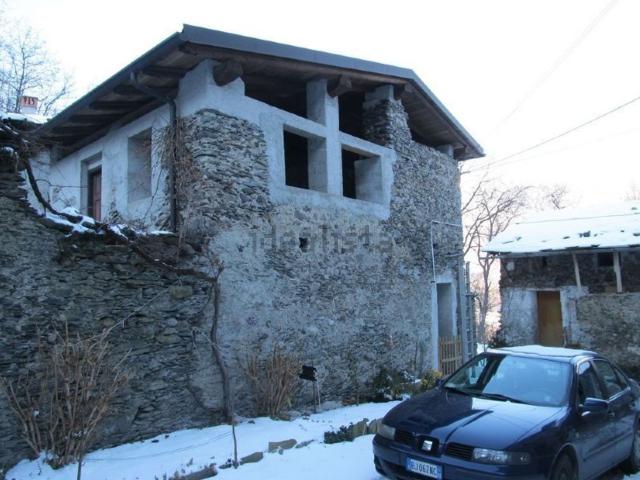 Rustico in vendita a Castello Dell'acqua, Lombardia