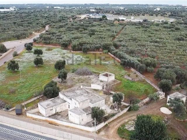 Rustico in vendita a Fasano, Brindisi
