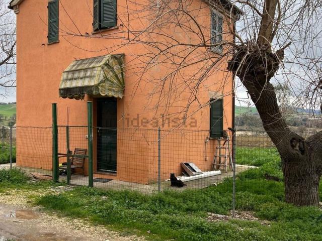 Rustico in vendita a Marche, Macerata