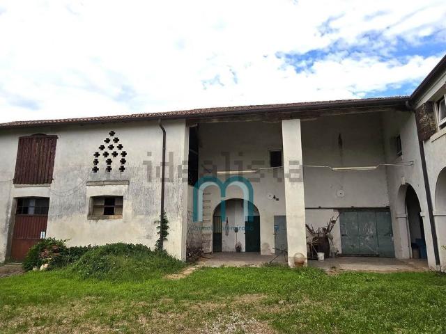 Rustico in vendita a Mirano, Veneto