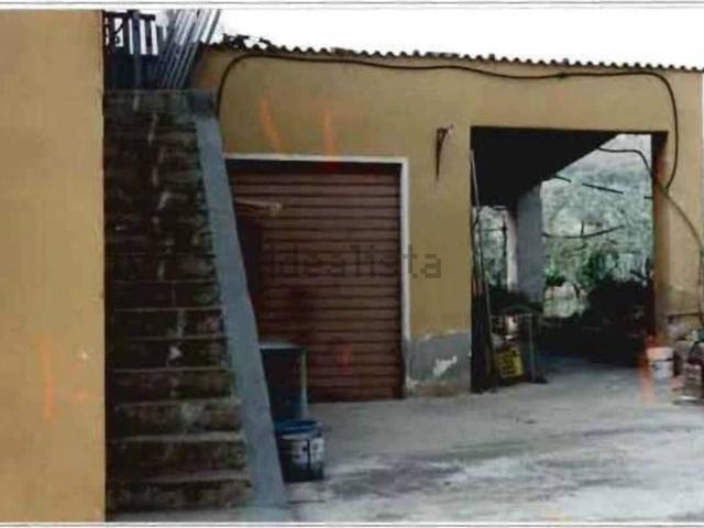 Rustico in vendita a Tresinaro - Secchia, Re
