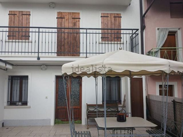 Rustico in vendita a Polcenigo, Friuli-Venezia Giulia