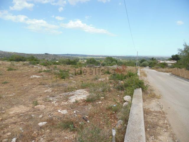 Rustico in vendita a Floridia, Sicilia