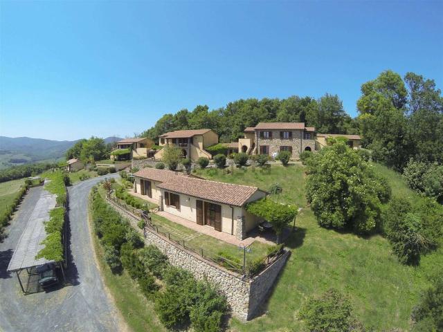 Rustico in vendita a Guardistallo, Toscana