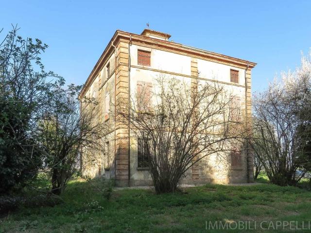 Rustico in vendita a Unione di Comuni della Romagna Forlivese, Forlimpopoli