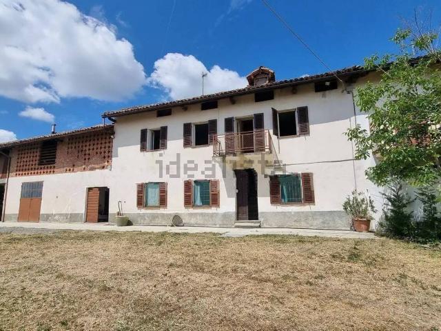 Rustico in vendita a Nizza Monferrato, Asti