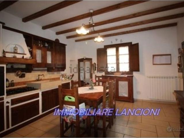 Rustico in vendita a San Paolo a Mosciano, Scandicci