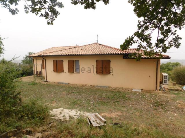 Rustico in vendita a Unione di Comuni Montani Colline del Fiora, Manciano