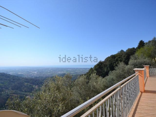 Rustico in vendita a Tonfano, Toscana