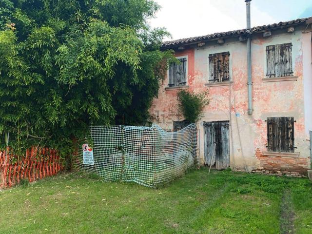 Rustico in vendita a Castelminio di Resana, Resana