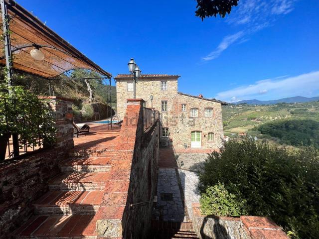 Rustico in vendita a Sesto di Moriano, Bagni Di Lucca Ponte
