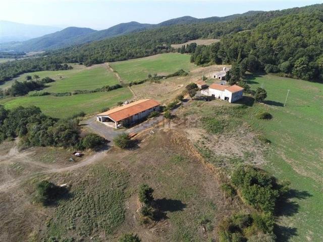 Rustico in vendita a Fornelli, Riparbella
