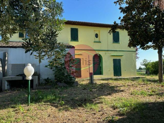 Rustico in vendita a Unione di comuni Valmarecchia, Santarcangelo Di