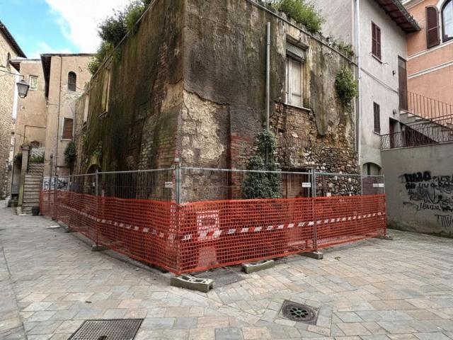 Rustico in vendita a Città Giardino, Terni