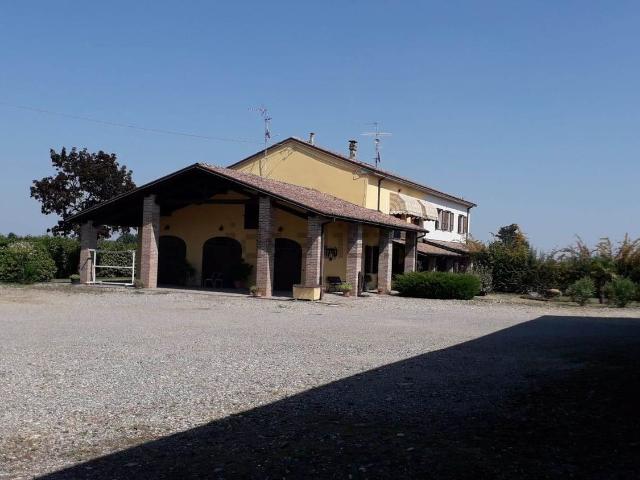 Rustico in vendita a Caorso, Reggio Emilia