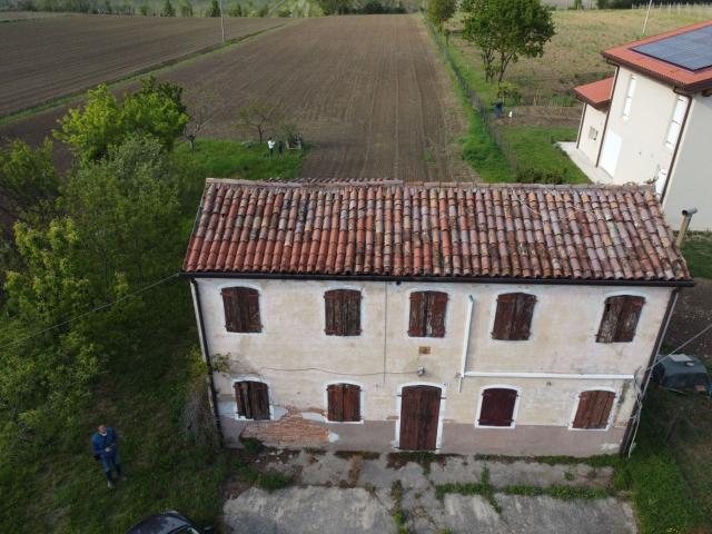 Rustico in vendita a Terrassa Padovana, Veneto