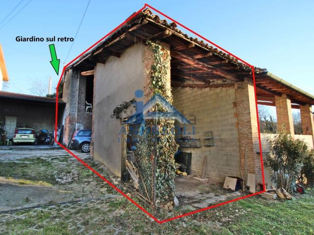 Rustico in vendita a Sud-Est, Brenzone