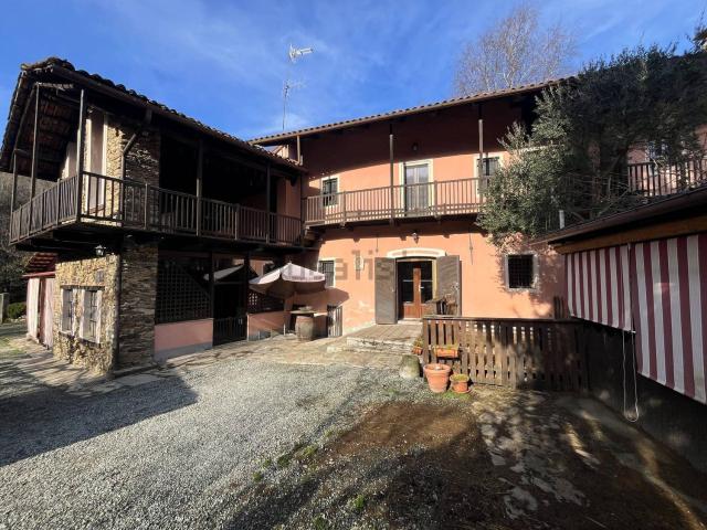 Rustico in vendita a Verzuolo