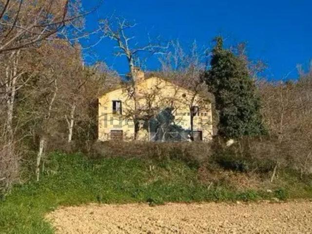 Rustico in vendita a Marche, Fermo