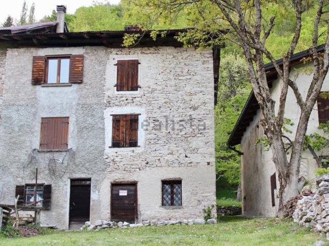 Rustico in vendita a Comunità Valsugana e Tesino, Castello Tesino