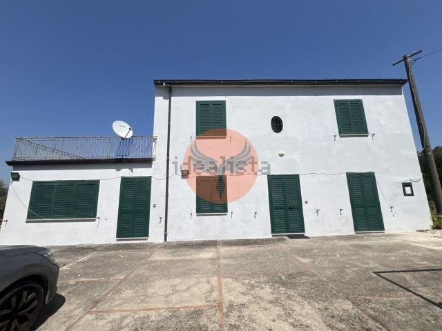 Rustico in vendita a Caiazzo, Campania