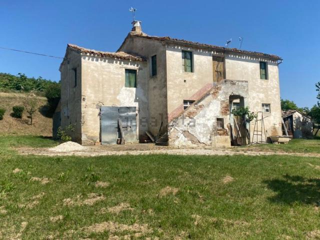 Rustico in vendita a Marche, Ancona