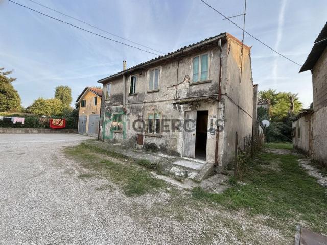 Rustico in vendita a Santo Stefano di Zimella, Zimella