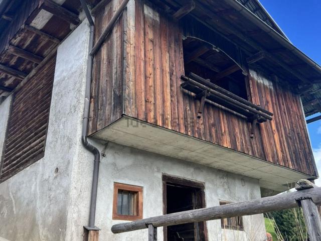 Rustico in vendita a Casamazzagno, Veneto