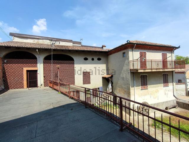 Rustico in vendita a Castagnole Monferrato, Asti