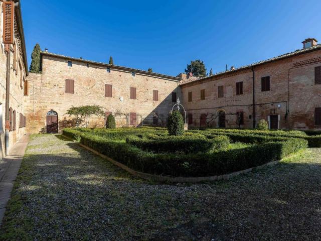 Rustico in vendita a Pian delle Fornaci, Siena