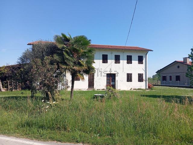 Rustico in vendita a Sant'Ambrogio, Trebaseleghe