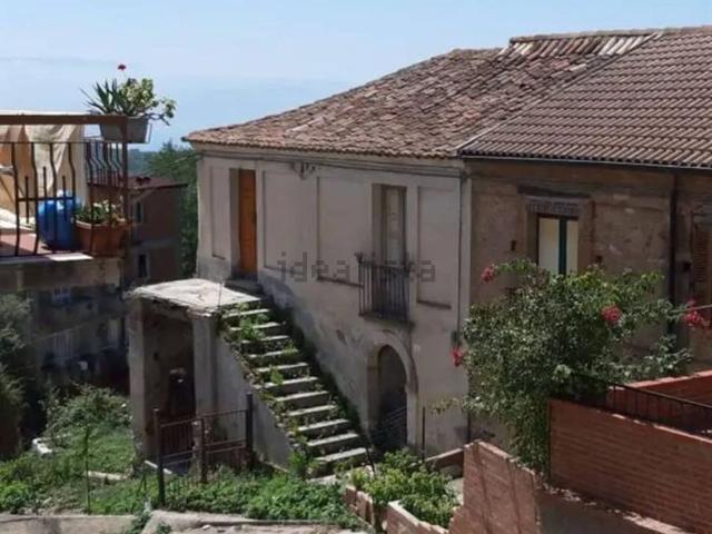 Rustico in vendita a Calabria, Vibo Valentia