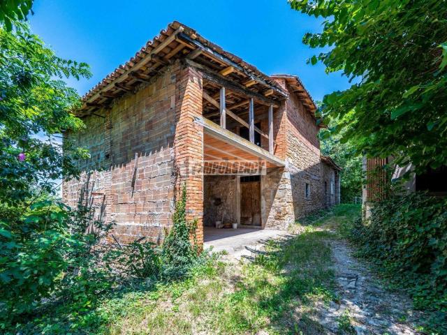 Rustico in vendita a Unione dei comuni del Frignano, Serramazzoni