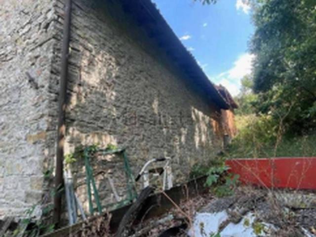 Rustico in vendita a Unione dei comuni Valli del Reno, Lavino e Samoggia, Reggio Emilia