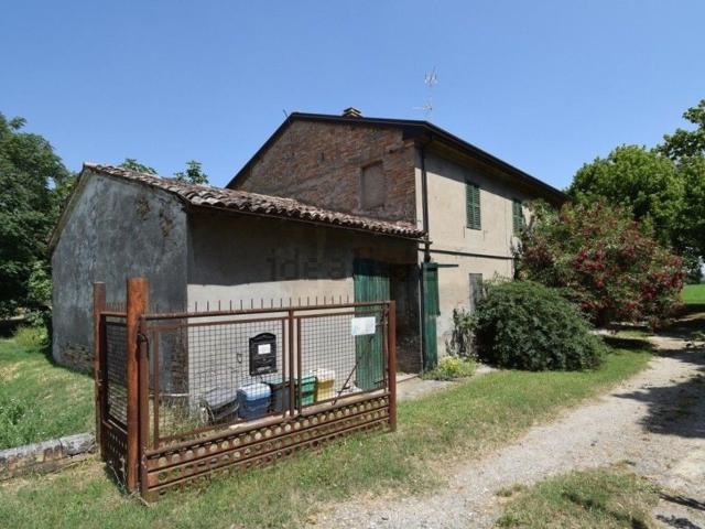 Rustico in vendita a Ravenna, Reggio Emilia