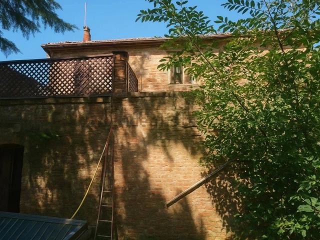 Rustico in vendita a Subbiano, Toscana